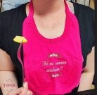 EGYEDI SZÖVEGŰ - hímzett előke