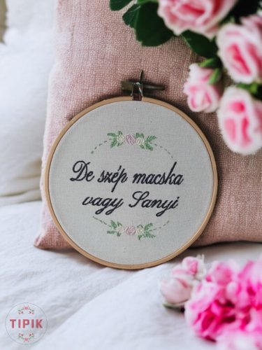 De szép macska vagy Sanyi - fali dísz