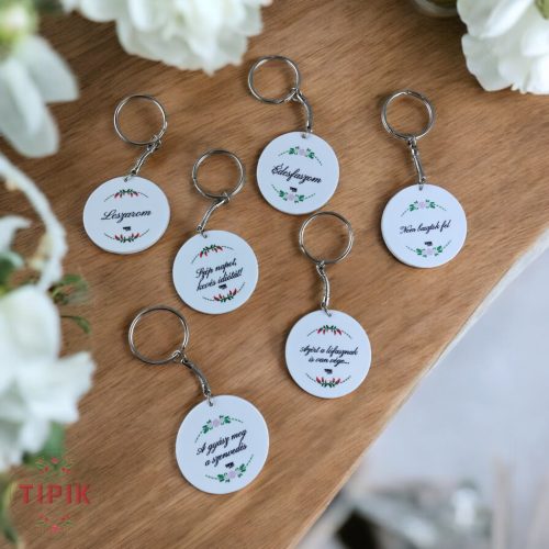 Kurvaszépen dolgozom - kulcstartó