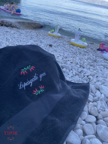 Lopásgátló geci - hímzett törölköző