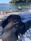 Lopásgátló geci - hímzett törölköző